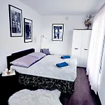 Sun - Stodulky Apartment *